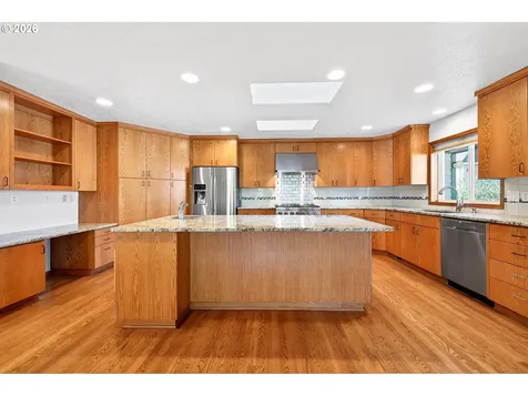 387 NE 15th Court Hillsboro OR 97124