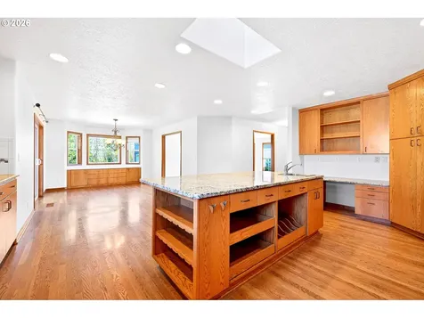 387 NE 15th Court Hillsboro OR 97124