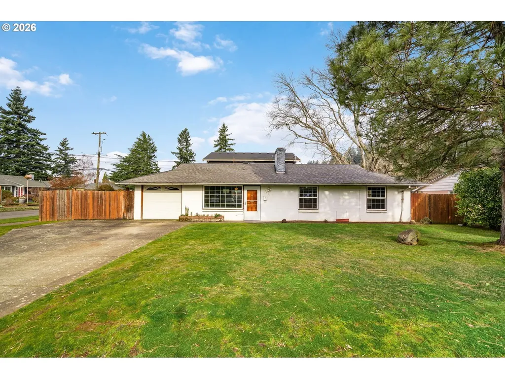 9011 NE Tillamook Street Portland OR 97220