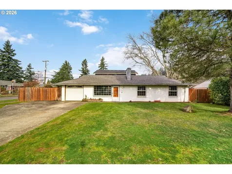 9011 NE Tillamook Street Portland OR 97220