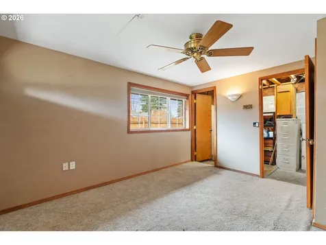9011 NE Tillamook Street Portland OR 97220