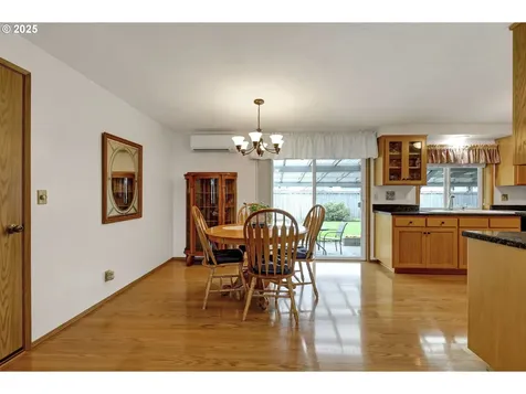 3670 Plumtree Drive Eugene OR 97402