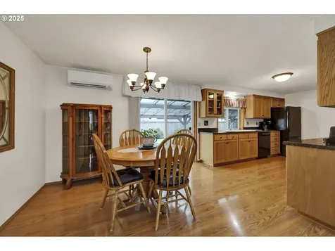 3670 Plumtree Drive Eugene OR 97402