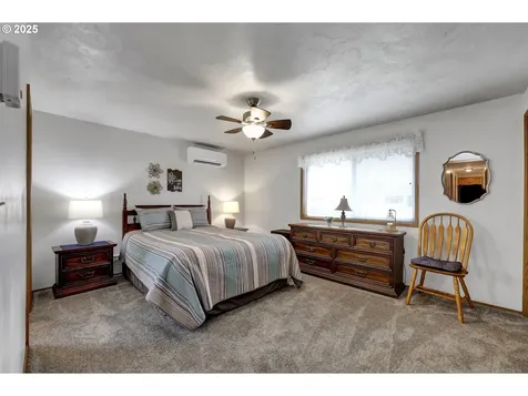 3670 Plumtree Drive Eugene OR 97402