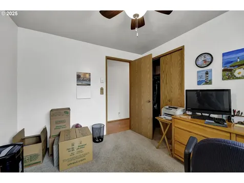 3670 Plumtree Drive Eugene OR 97402