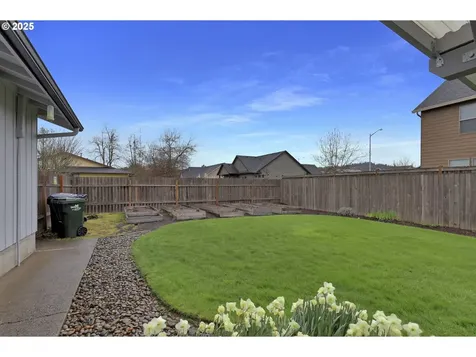 3670 Plumtree Drive Eugene OR 97402