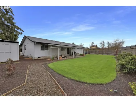 3670 Plumtree Drive Eugene OR 97402