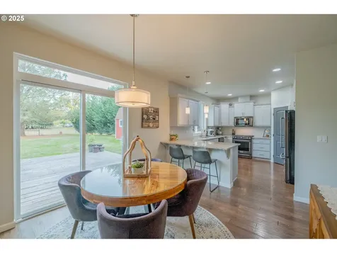 405 NW Juniper Lane Albany OR 97321