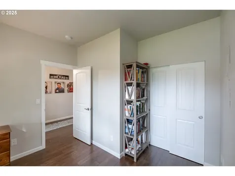 405 NW Juniper Lane Albany OR 97321