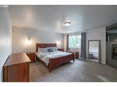 405 NW Juniper Lane Albany OR 97321