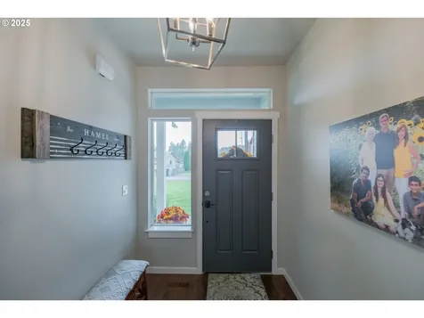405 NW Juniper Lane Albany OR 97321