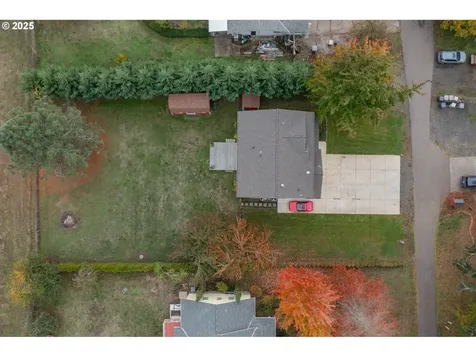 405 NW Juniper Lane Albany OR 97321