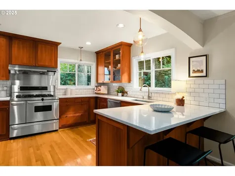 7728 SE 7th Avenue Portland OR 97202