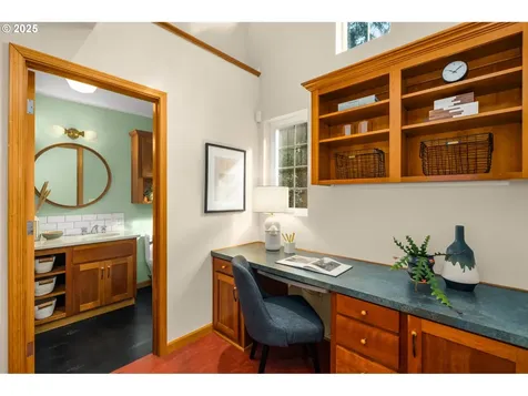 7728 SE 7th Avenue Portland OR 97202