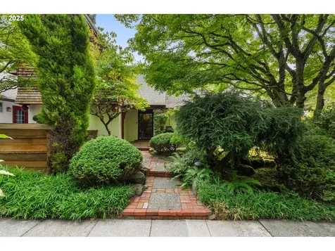7728 SE 7th Avenue Portland OR 97202