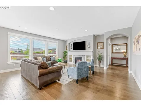 8104 NE 185th Avenue Vancouver WA 98682