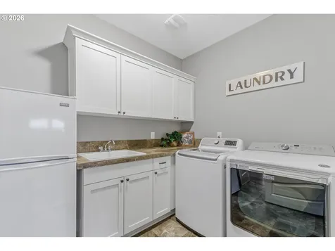 8104 NE 185th Avenue Vancouver WA 98682