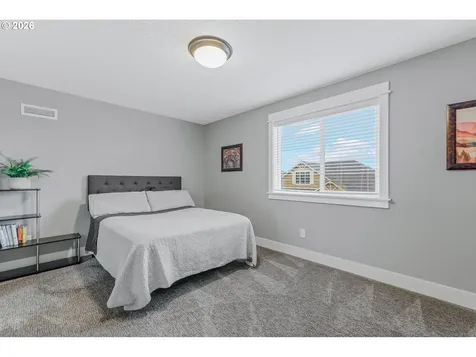 8104 NE 185th Avenue Vancouver WA 98682