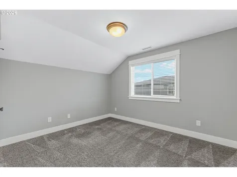 8104 NE 185th Avenue Vancouver WA 98682