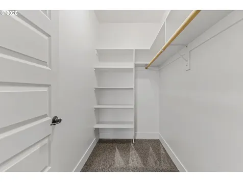 8104 NE 185th Avenue Vancouver WA 98682