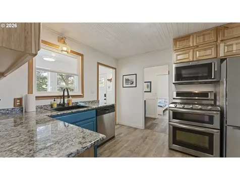 553 N Miller Street Rockaway Beach OR 97136