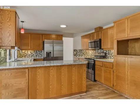 17635 NW Ashland Drive Portland OR 97229