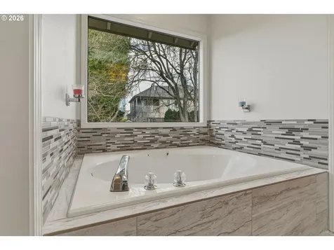17635 NW Ashland Drive Portland OR 97229