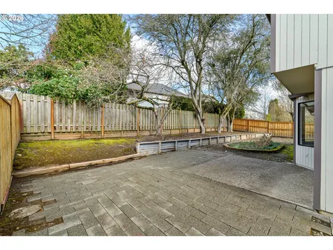 17635 NW Ashland Drive Portland OR 97229