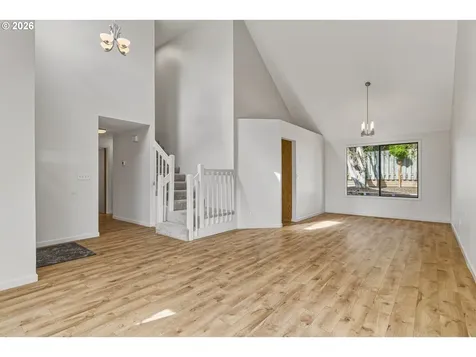 17635 NW Ashland Drive Portland OR 97229