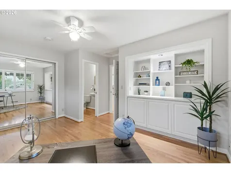 21047 NE Interlachen Lane Fairview OR 97024
