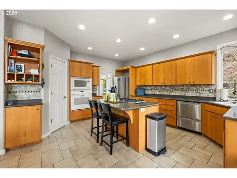 3133 Fleming Place Forest Grove OR 97116