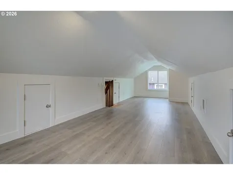 1923 G Street Washougal WA 98671