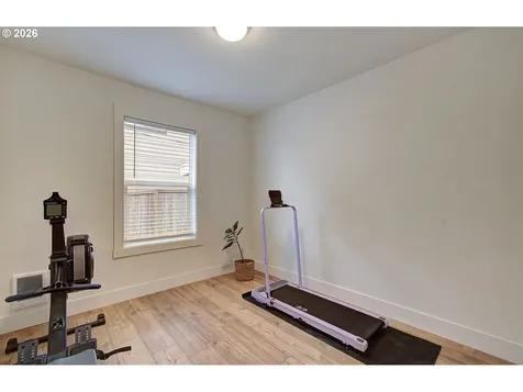 1923 G Street Washougal WA 98671