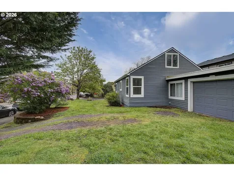1923 G Street Washougal WA 98671