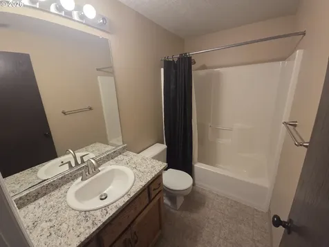 2103 SW Stella Way Troutdale OR 97060