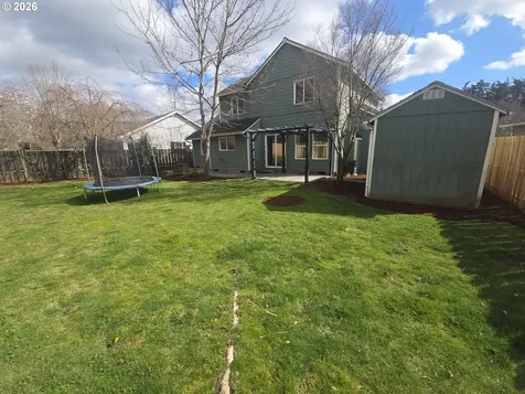 2103 SW Stella Way Troutdale OR 97060