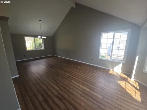 2103 SW Stella Way Troutdale OR 97060