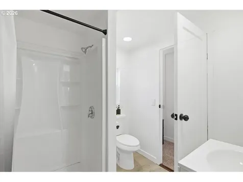151 Edwards Road S Monmouth OR 97361