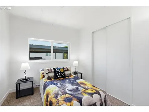 151 Edwards Road S Monmouth OR 97361
