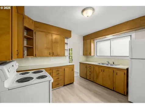 5419 SE 51st Avenue Portland OR 97206
