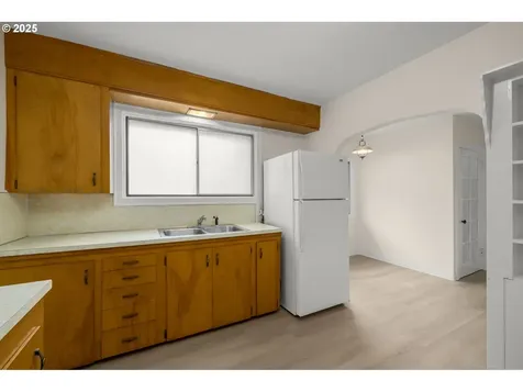 5419 SE 51st Avenue Portland OR 97206