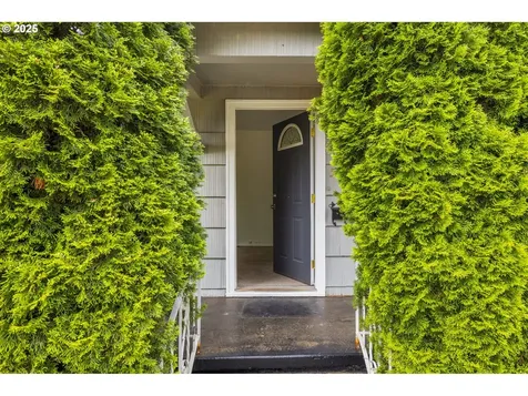 5419 SE 51st Avenue Portland OR 97206