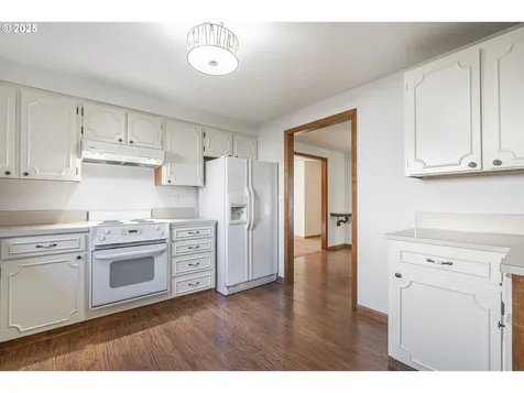 316 NW Wallace Way Mcminnville OR 97128