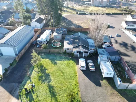 1890 37th Street Florence OR 97439