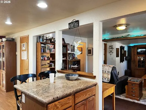 1890 37th Street Florence OR 97439