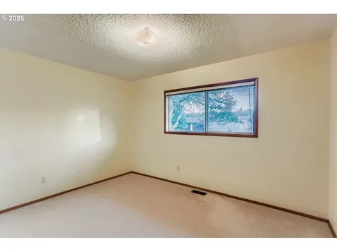 1134 S Ginger Street Cornelius OR 97113