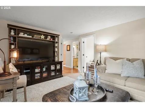 2416 SE Higgins Drive Vancouver WA 98683