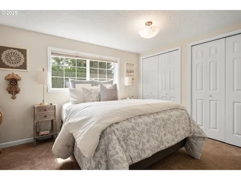 2416 SE Higgins Drive Vancouver WA 98683