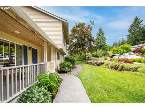 2416 SE Higgins Drive Vancouver WA 98683