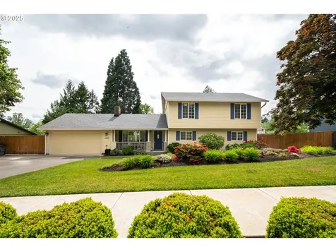 2416 SE Higgins Drive Vancouver WA 98683